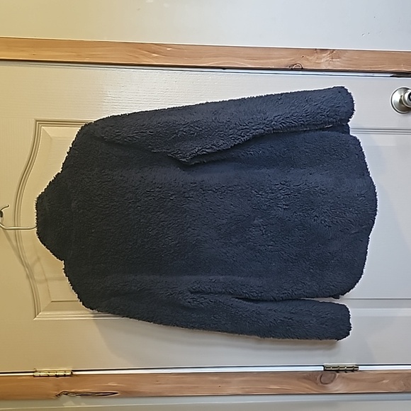 EMS ladies small pullover faux fur sweater 😍 - Picture 4 of 5